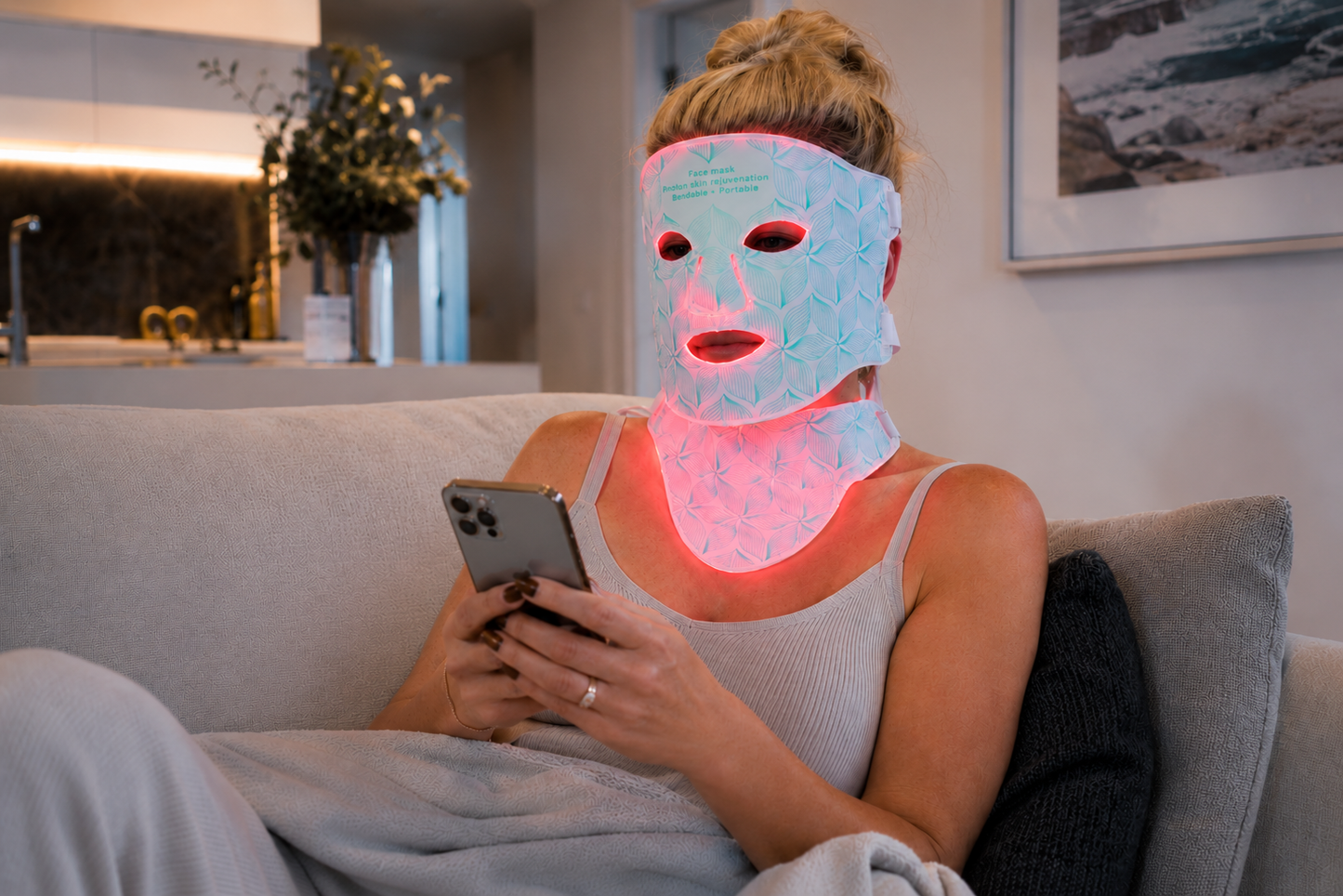 LustraLight Pro 850nm Face & Neck LED Mask